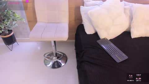 geminis muentes online show from January 14, 2025, 3:01 am