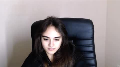 Gemma online show from December 4, 2024, 6:44 am