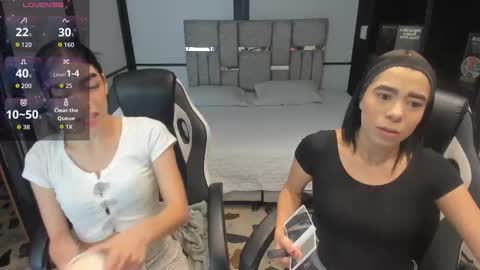 gemmabrown_ online show from February 16, 2026, 1:29 pm