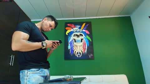 gendersonfit online show from October 8, 2025, 9:34 pm