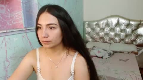 Snapshot of genesis_urrea chatting on February 22, 2025, 4:19 pm genesis_urrea online show from February 22, 2025, 4:19 pm