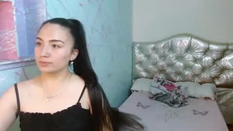 Snapshot of genesis_urrea chatting on February 25, 2025, 12:34 pm genesis_urrea online show from February 25, 2025, 12:34 pm