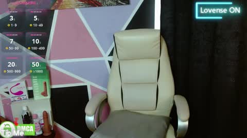 Snapshot of genesis_urrea chatting on March 12, 2025, 9:45 pm genesis_urrea online show from March 12, 2025, 9:45 pm