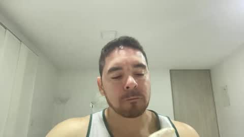 genesis_wb online show from September 22, 2025, 3:19 am