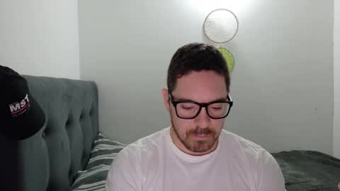 genesis_wb online show from March 12, 2026, 3:23 am