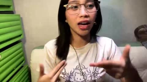 Yuki online show from February 16, 2026, 1:51 pm