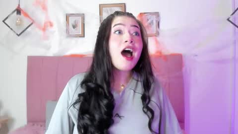 Sofia online show from October 28, 2025, 3:10 am