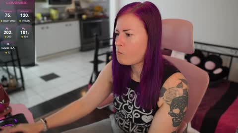 Genny Rock   and  online show from December 27, 2024, 3:37 pm