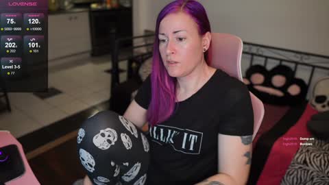 Genny Rock   and  online show from January 29, 2025, 10:43 pm