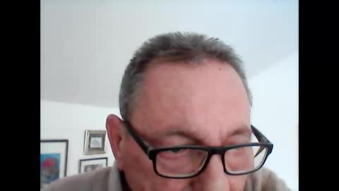 Snapshot of georg1412 chatting on March 30, 2026, 2:29 pm georg1412 online show from March 30, 2026, 2:29 pm
