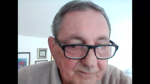 Snapshot of georg1412 chatting on April 27, 2026, 12:47 pm georg1412 online show from April 27, 2026, 12:47 pm