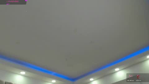 Georgina Kloss  online show from March 31, 2026, 4:29 pm