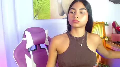 Snapshot of georgina_lulu chatting on February 1, 2025, 1:34 am georgina_lulu online show from February 1, 2025, 1:34 am