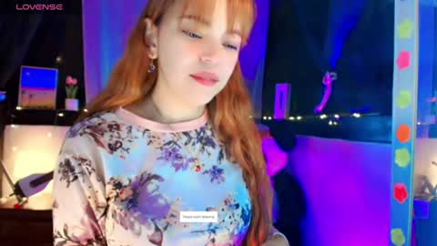 Snapshot of georgina_moschino chatting on July 7, 2026, 3:42 am georgina_moschino online show from July 7, 2026, 3:42 am