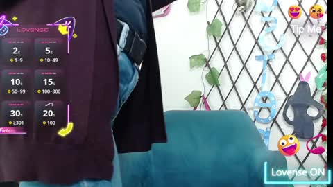 Snapshot of georginabianco chatting on April 8, 2026, 12:05 pm Georgi online show from April 8, 2026, 12:05 pm