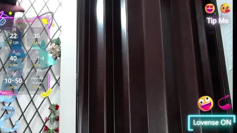 Snapshot of georginabianco chatting on April 9, 2026, 12:10 pm Georgi online show from April 9, 2026, 12:10 pm