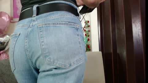 Snapshot of georginabianco chatting on April 10, 2026, 12:10 pm Georgi online show from April 10, 2026, 12:10 pm