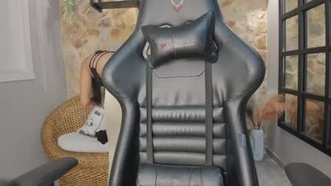 Georgina  online show from October 20, 2025, 10:59 am