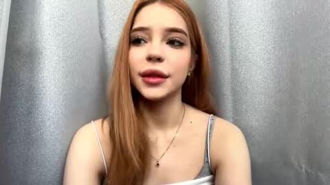 Snapshot of georgineforca chatting on January 15, 2026, 9:47 am Viola online show from January 15, 2026, 9:47 am