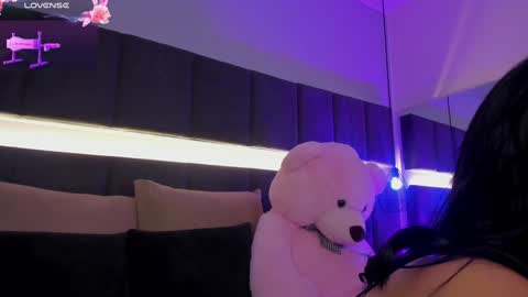 Kendal  online show from February 1, 2025, 2:58 am