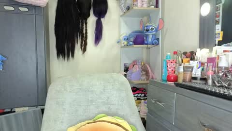 georgiss_ online show from March 9, 2026, 5:06 pm