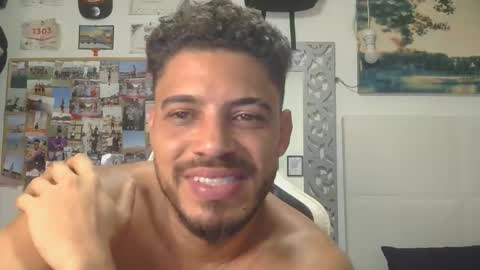 geovannygarrido91 online show from February 2, 2026, 9:02 pm