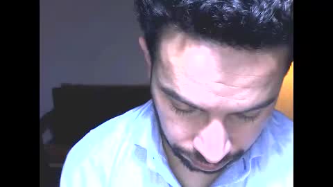 geralt_derivia online show from November 18, 2025, 10:36 pm