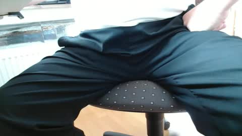 Snapshot of germanandy71 chatting on October 29, 2025, 1:46 pm germanandy71 online show from October 29, 2025, 1:46 pm