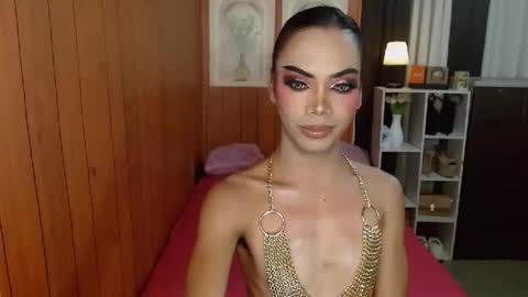 Sidneymorens online show from October 26, 2025, 7:42 pm