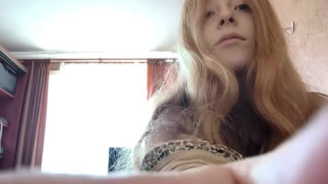 Snapshot of gertrudisturbe chatting on April 1, 2026, 1:17 am Kate online show from April 1, 2026, 1:17 am