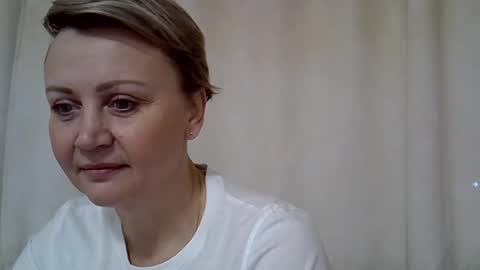 Snapshot of gessy_angel chatting on December 18, 2025, 6:41 am gessy_angel online show from December 18, 2025, 6:41 am