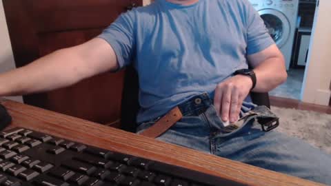 Snapshot of gethoggy chatting on June 19, 2026, 6:23 pm gethoggy online show from June 19, 2026, 6:23 pm