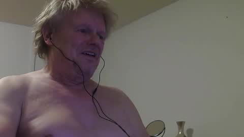 Snapshot of gethyn chatting on January 7, 2025, 1:59 am Gethyn online show from January 7, 2025, 1:59 am