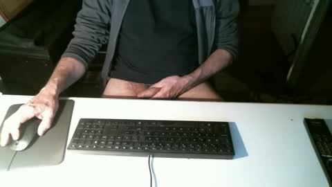 getz62 online show from January 3, 2025, 3:33 pm