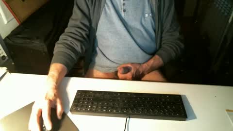 getz62 online show from January 23, 2025, 10:54 pm