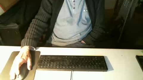 getz62 online show from January 31, 2025, 8:43 am