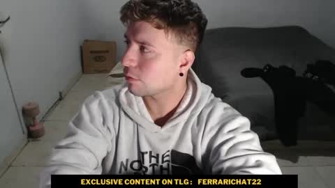 gferrari1996 online show from May 11, 2026, 4:51 am