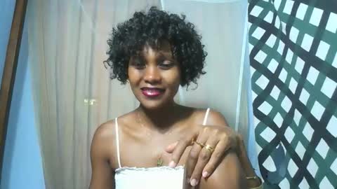 gggloria online show from November 2, 2025, 6:10 pm