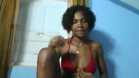 gggloria online show from November 24, 2025, 5:40 am