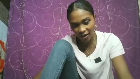 gggloria online show from March 9, 2026, 6:39 am