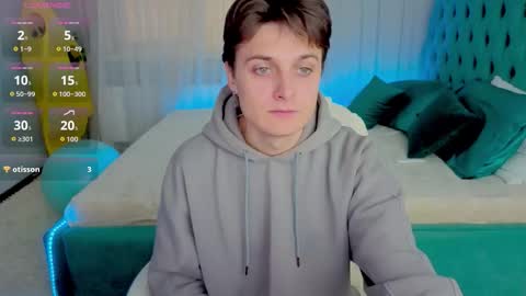 Alex online show from November 5, 2025, 10:37 am