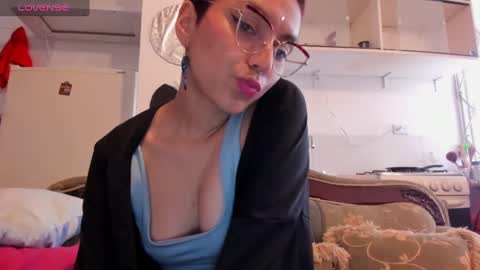 Grisel 3 online show from January 11, 2025, 9:25 pm