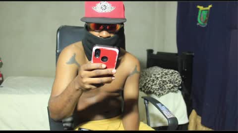 ghettolife2020 online show from February 8, 2025, 11:55 am