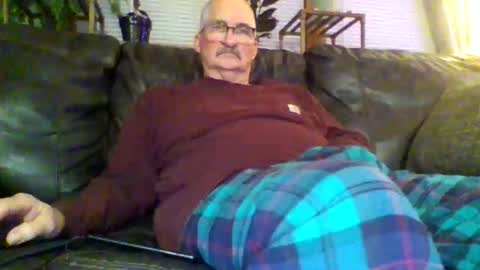 ghost2534 online show from December 1, 2025, 10:37 pm