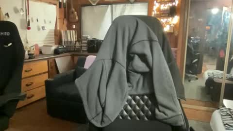 ghostboygbc online show from April 30, 2026, 3:24 am