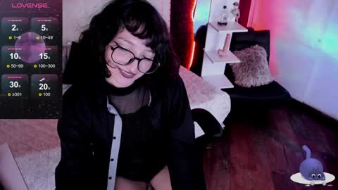 Allison  online show from December 2, 2024, 11:40 pm