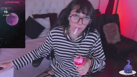 Allison  online show from January 22, 2025, 5:06 pm