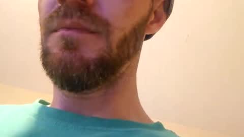 ghuntz22 online show from November 3, 2025, 8:59 am