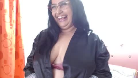 nahomi online show from January 8, 2025, 5:16 am