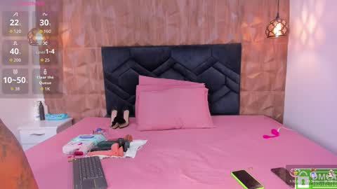 Snapshot of gia_scott chatting on December 2, 2025, 8:48 pm Darlliny online show from December 2, 2025, 8:48 pm